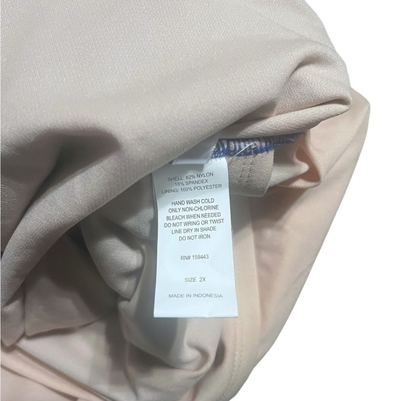 NWT Aqua couture one shoulder swimsuit Size 2X - Picture 4 of 5